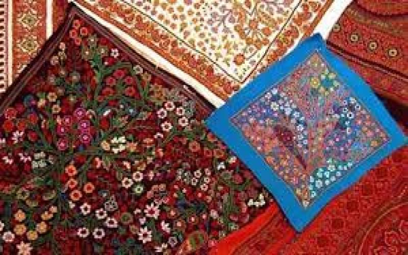 ضرورت راه پیدا کردن صنایع‌دستی ایران به بازار‌های جهانی